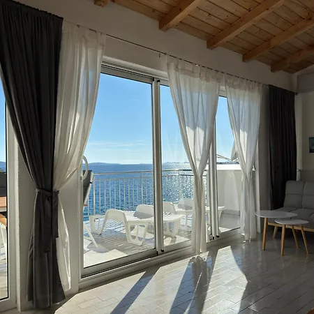 Apartment Jadra *
